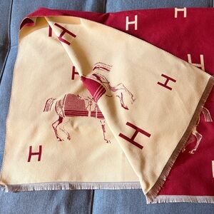 NWT Winding River Reversible Equestrian Shawl/Throw. Burgundy/Cream.